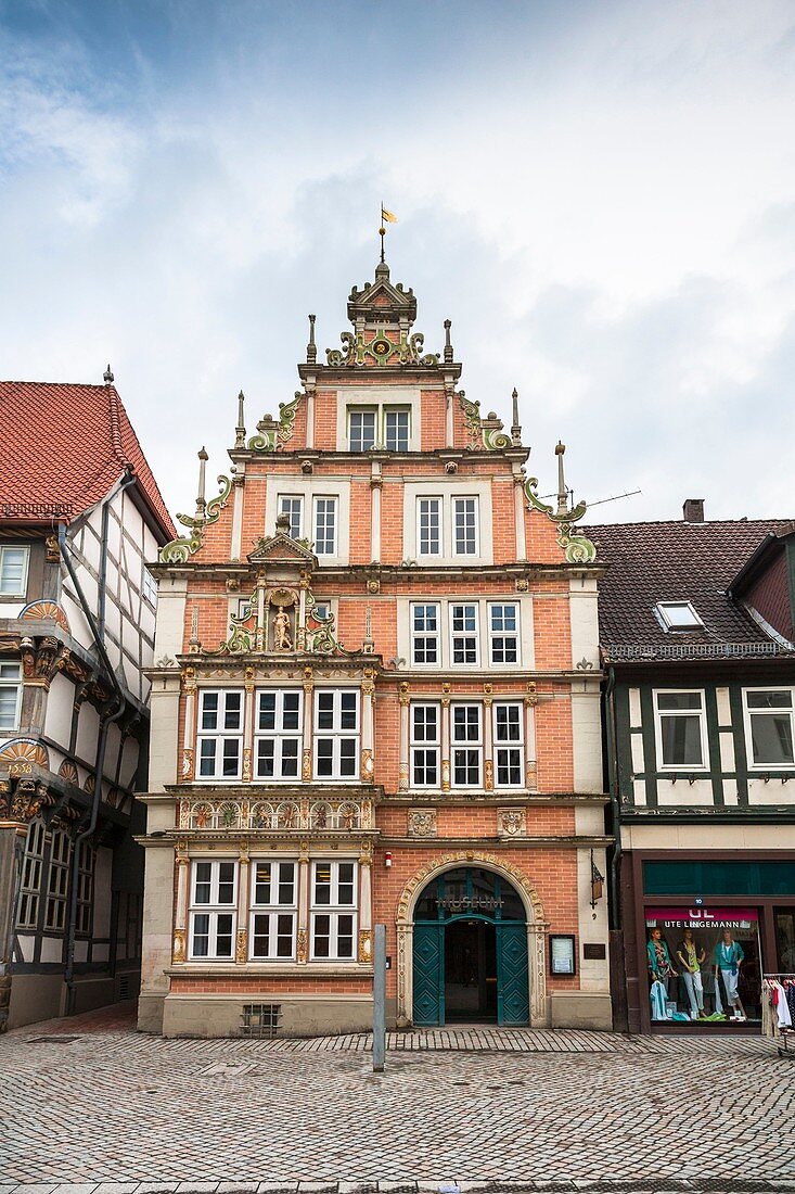 The picturesque Leisthaus in Hamelin on the German Fairy Tale Route, Lower Saxony, Germany, Europe