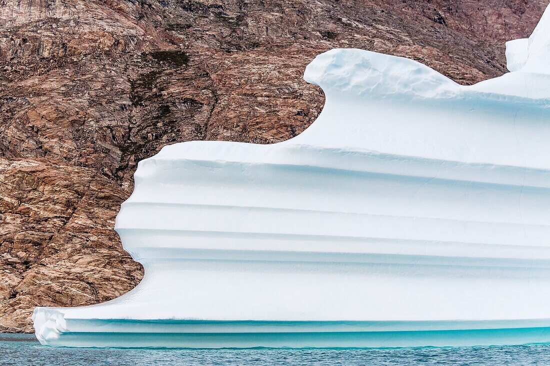 Grounded icebergs, Rode O Red Island, Scoresbysund, Northeast Greenland