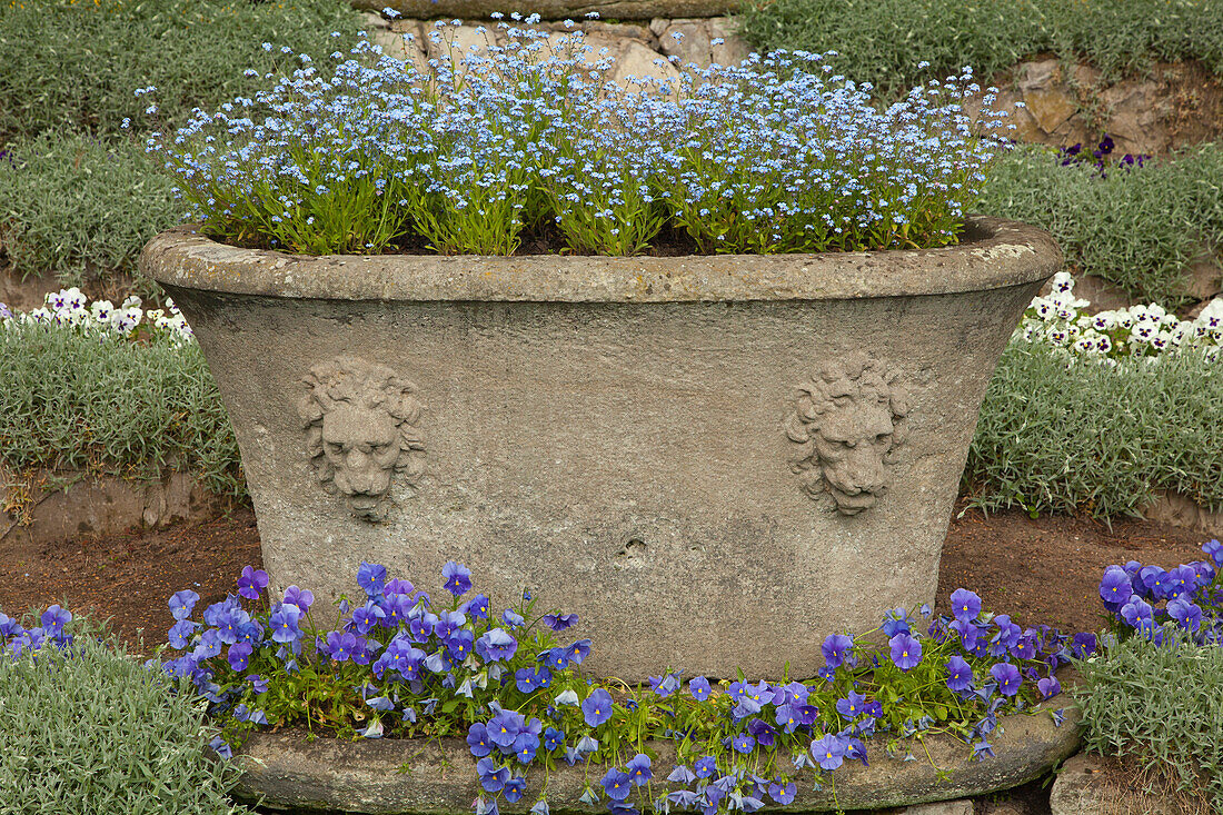 Flora gardens at the temple of Flora, Woerlitz, UNESCO world heritage Garden Kingdom of Dessau-Woerlitz, Saxony-Anhalt, Germany