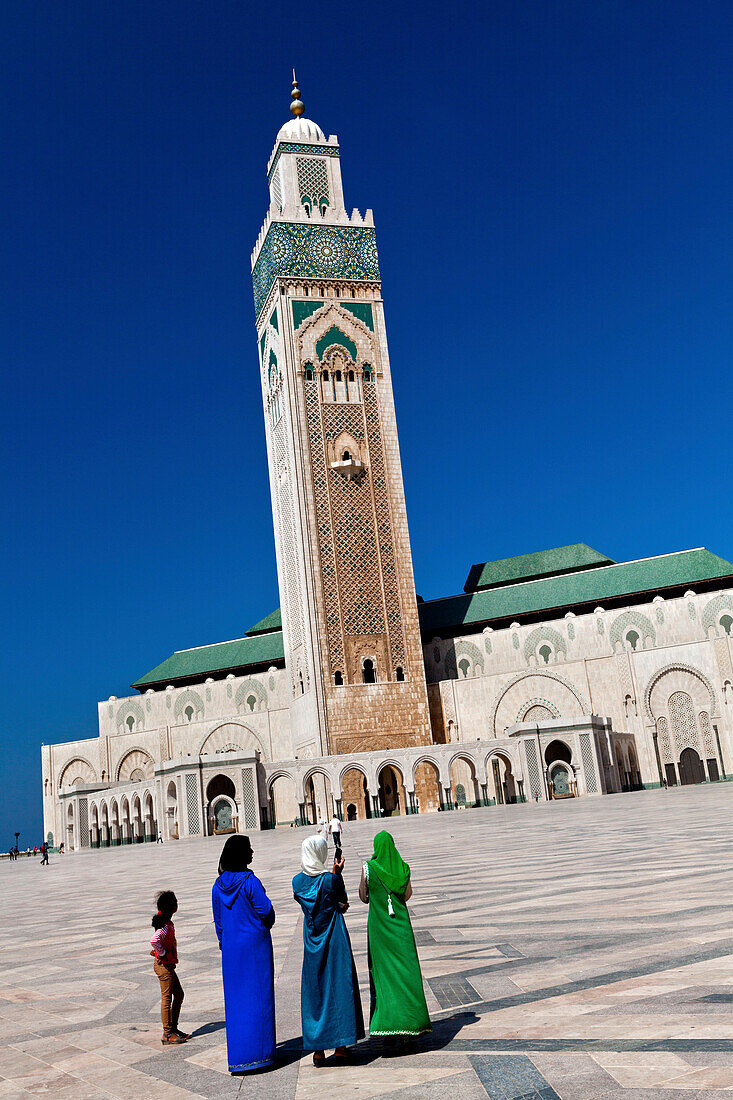 Moroccan women by the Hassan II Mosque, Casablanca, Morocco