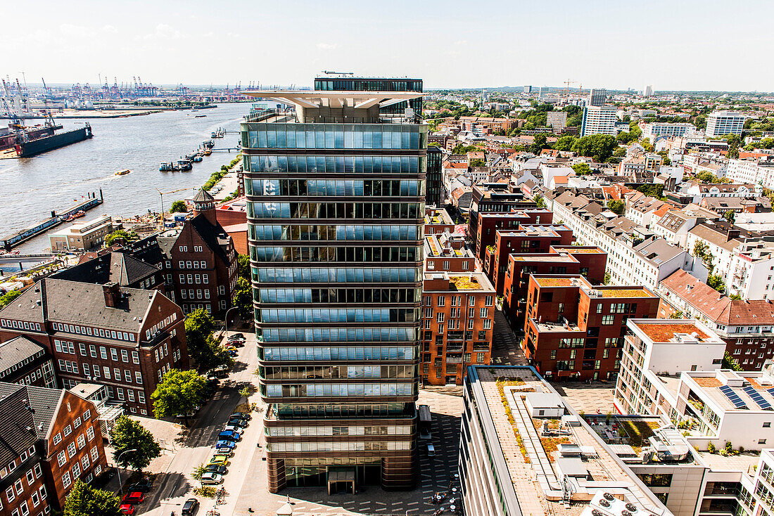 Blick auf moderne Neubauten in Hamburg St. Pauli nähe Reeperbahn und Hafen, Hamburg, Deutschland