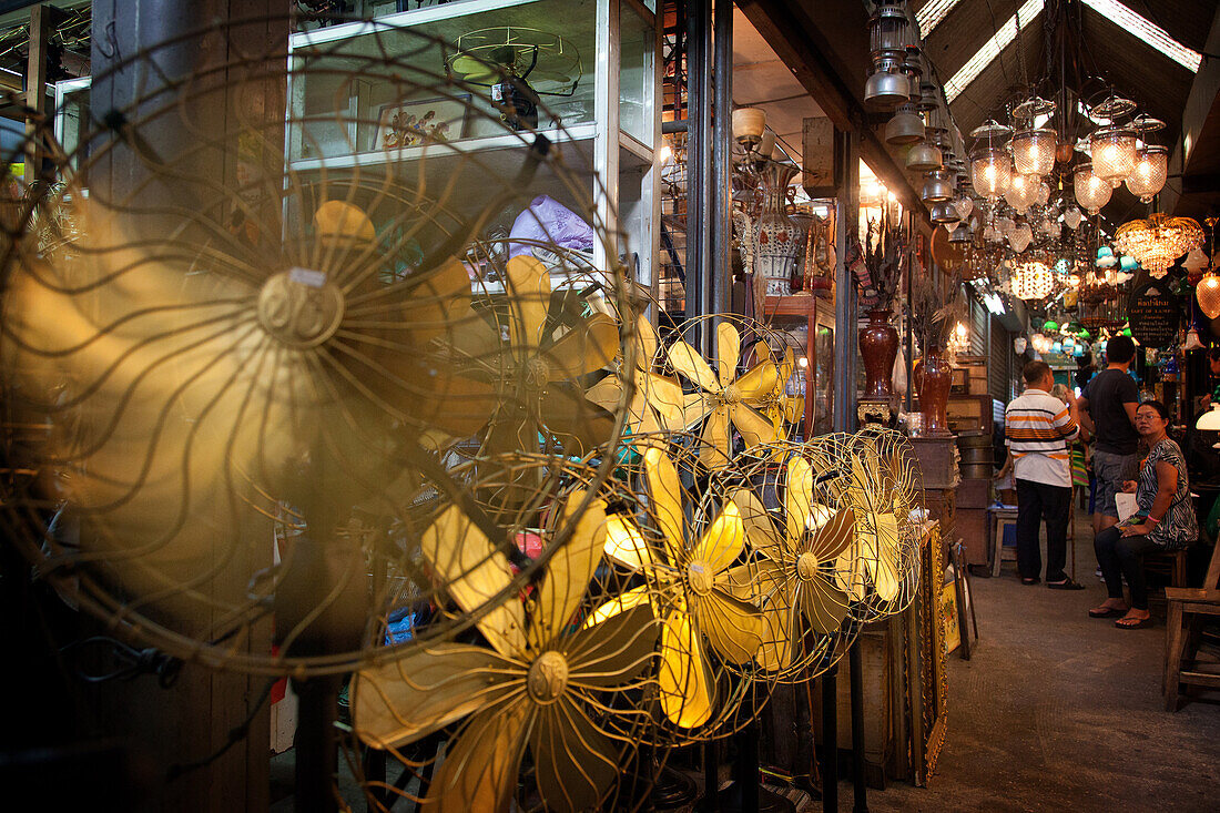 Home Decor Shop, Chatuchak Weekend Market, The Biggest Market In Asia Spreading Over 30 Acres, Bangkok, Thailand