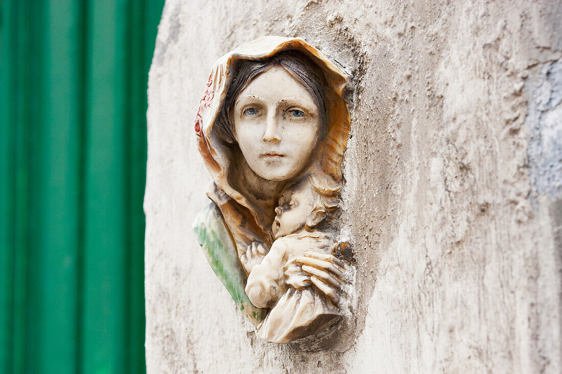 Sculpture Of Virgin And Child On A Wall, Valletta, Malta
