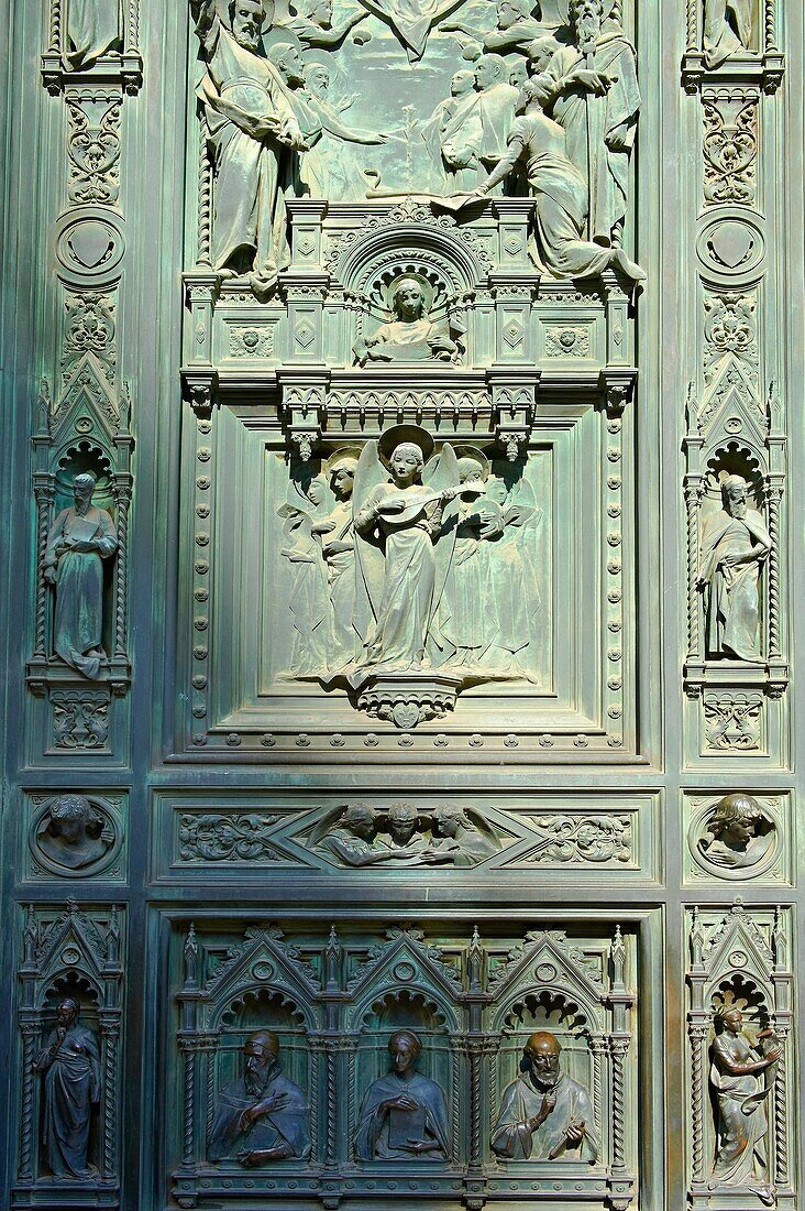 Bronze doors of the Porta Maggiore, by Amalia Dupre  Duomo of Florence, Basilica of Saint Mary of the Flower, Firenza  Basilica di Santa Maria del Fiore   Built between 1293 & 1436  Italy