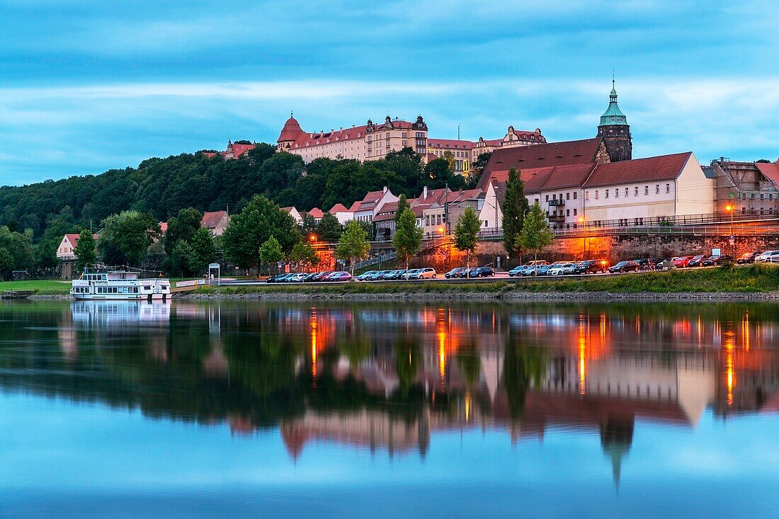 View over the River Elbe to the Sonnenstein Castle and the Church of St Mary, Pirna, Saxony, Germany, Europe