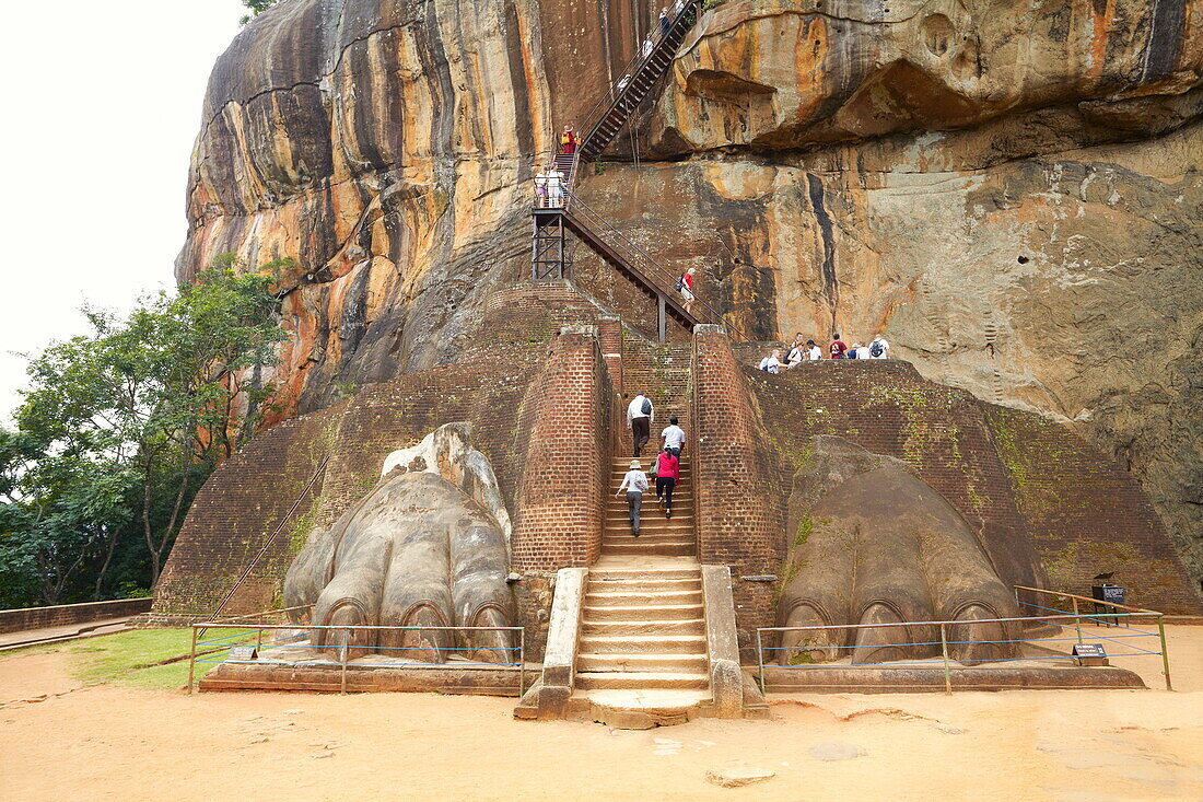 Sri Lanka - Sigiriya, Lion´s Gate, ancient Royal Fortress in Sri Lanka, UNESCO World Heritage Site