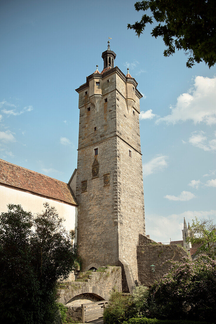 Klingen tower, entrance to the old town of Rothenburg ob der Tauber, Romantic Road, Franconia, Bavaria, Germany