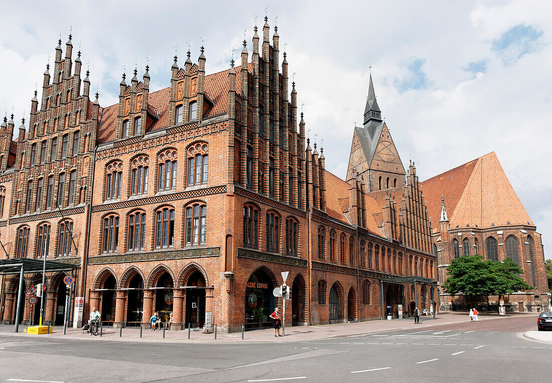 Old City Hall and parish church, Hannover, Lower Saxony, Germany