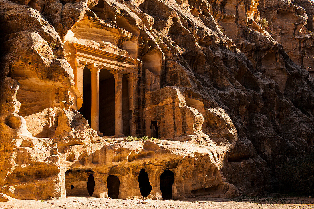 Temple, Siq el-Barid, Little Petra, Wadi Musa, Jordan, Middle East