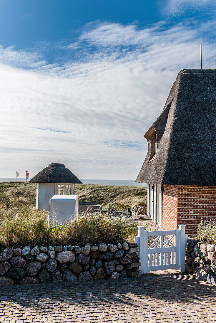 Thatched-roof house in the dunes, Hoernum, Sylt, Schleswig-Holstein, Germany
