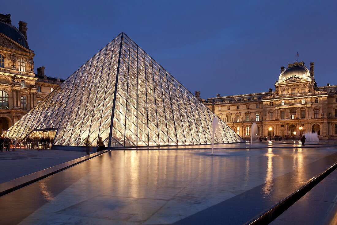 Louvre museum, Paris, Ile de France, France