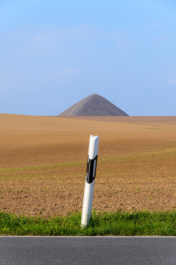 Slagheap near Eisleben, Mansfelder Land, Saxony-Anhalt, Germany, Europe