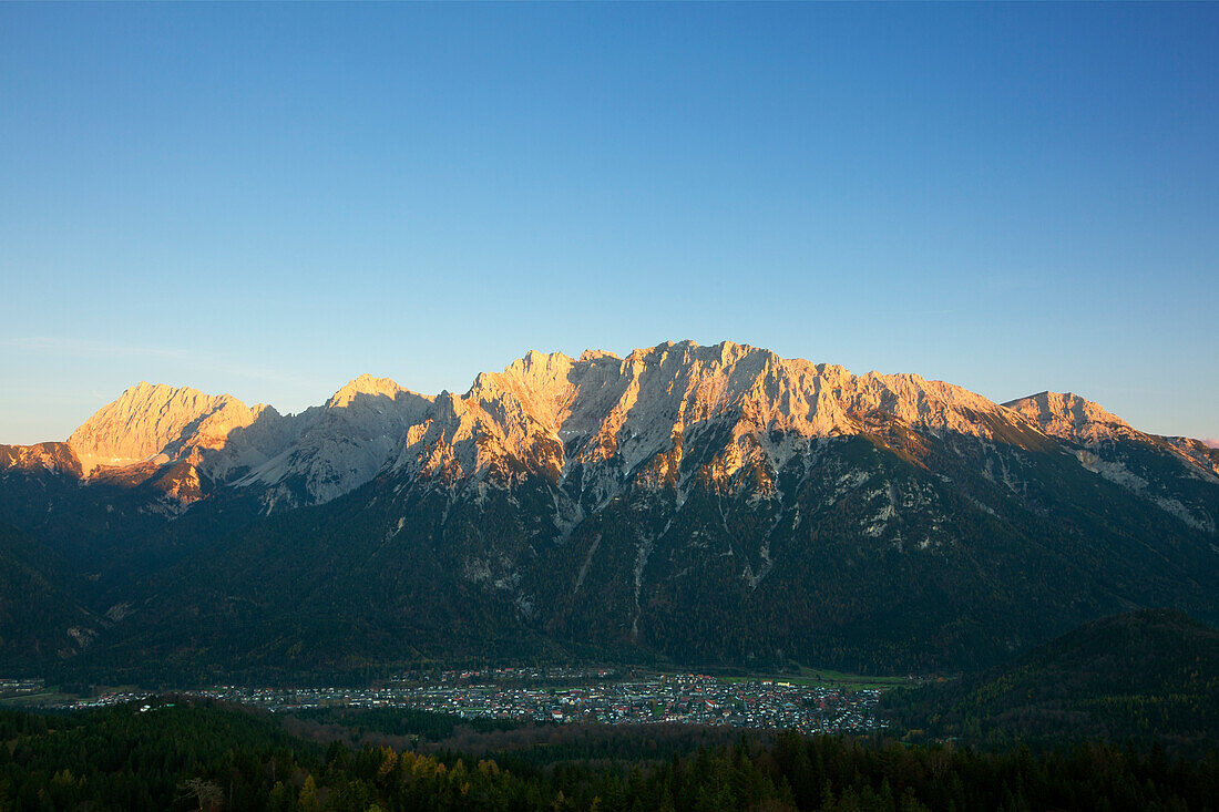 View from Hoher Kranzberg to Mittenwald and the Karwendel mountains, Bavaria, Germany