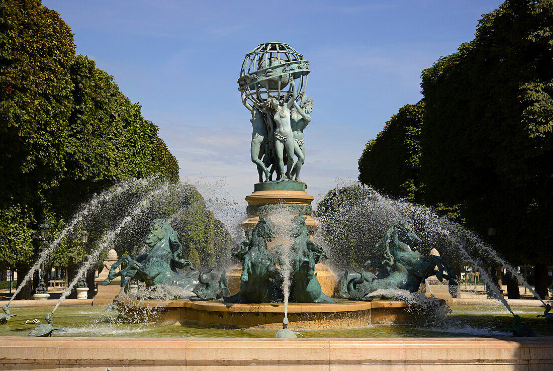 La fontaine des Quatre-Parties-du-Monde in the Jardin Marco Polo, Paris, France, Europe