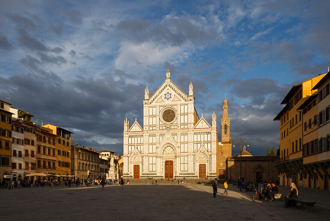 Basilica di Santa Croce, gothic, franciscan church on Piazza Sta. Croce, historic centre of Florence, UNESCO World Heritage Site, Firenze, Florence, Tuscany, Italy, Europe