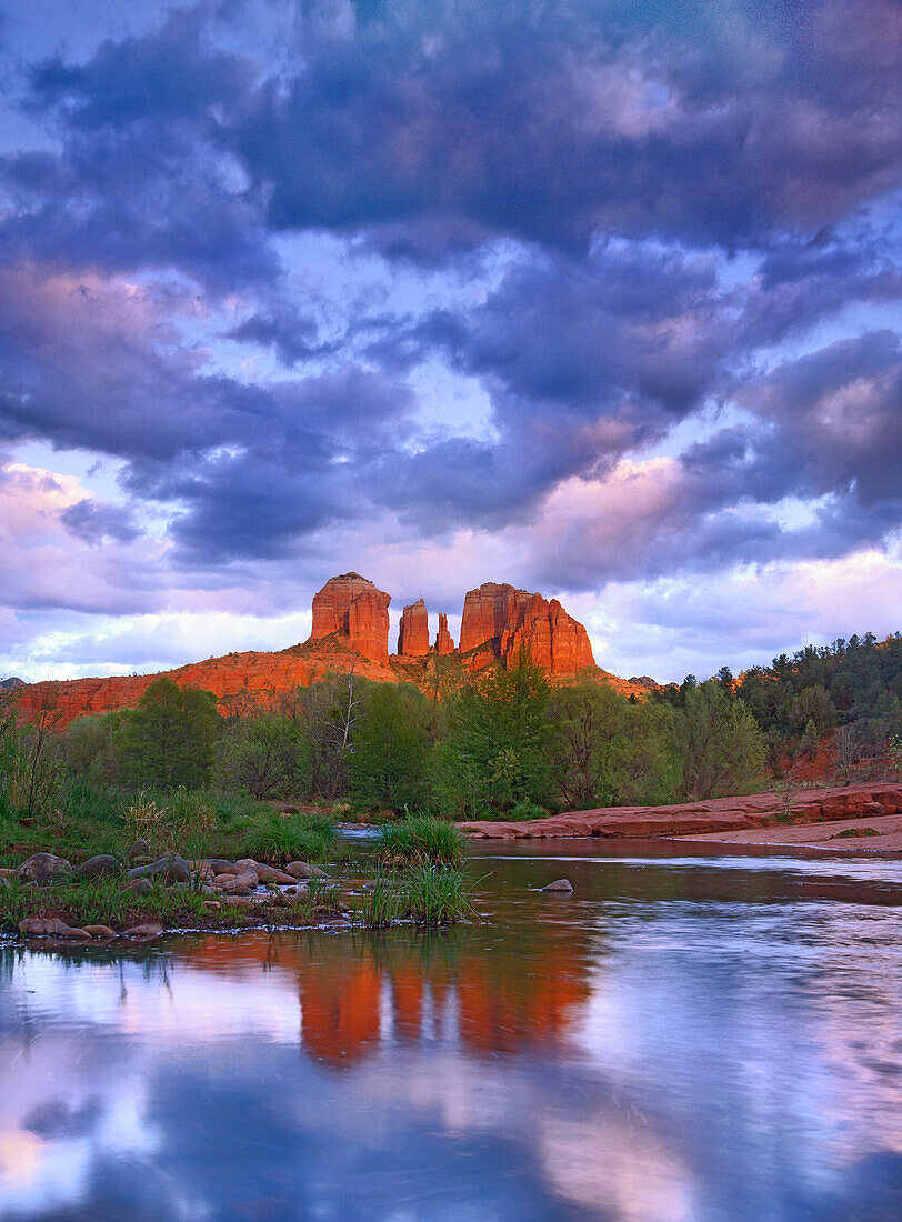 Cathedral Rock reflected in Oak Creek at Red Rock Crossing, Red Rock State Park near Sedona, Arizona