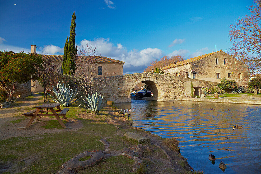 Le Somail, Kanal, Canal du Midi, Dept. Aude, Languedoc-Roussillon, Frankreich, Europa