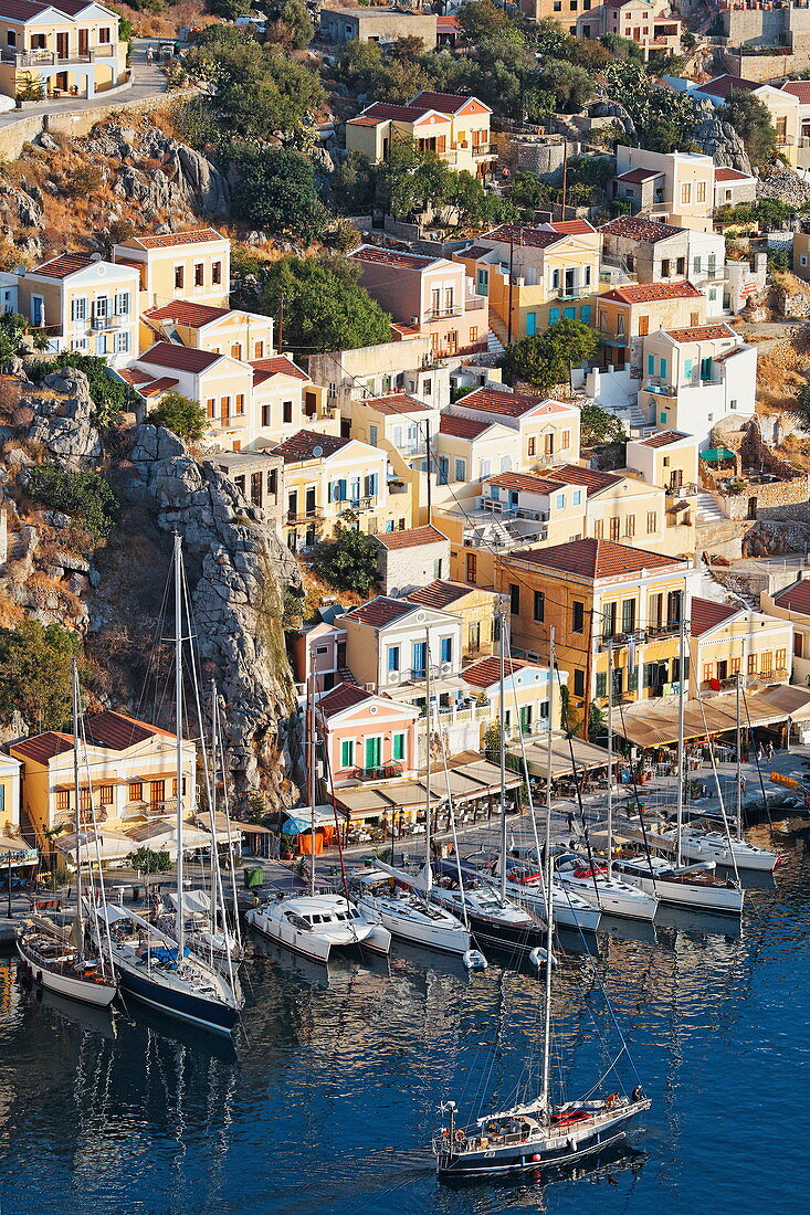 Hafen Gialos, Symi Stadt, Symi, Dodekanes, Südliche Ägäis, Griechenland