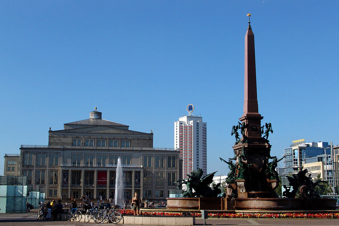 Augustusplatz, Oper, Mendebrunnen, Leipzig, Sachsen, Deutschland