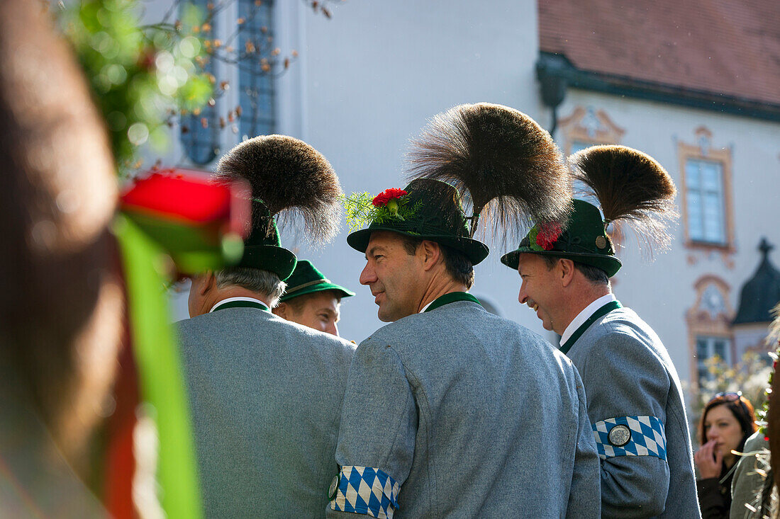 Procession to honour St. Leonard, Benediktbeuern, Bad Toelz, Wolfratshausen, Upper Bavaria, Bavaria, Germany