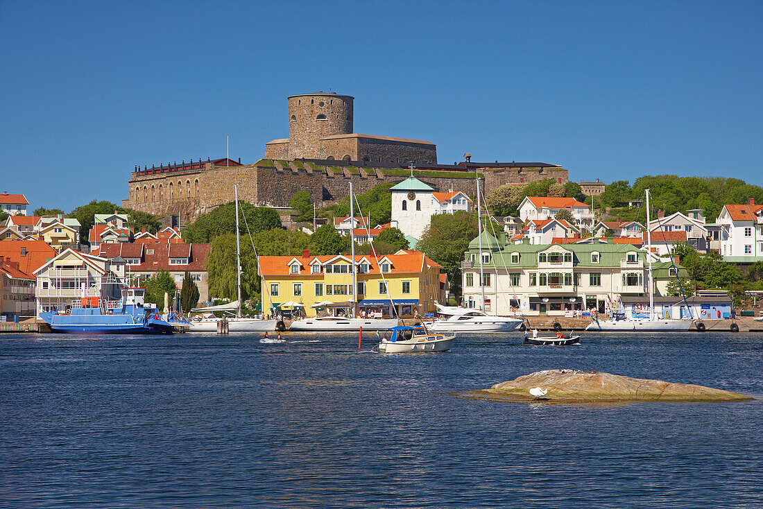 Blick auf Marstrand, Insel Istön, Provinz Bohuslaen, Westküste, Schweden, Europa