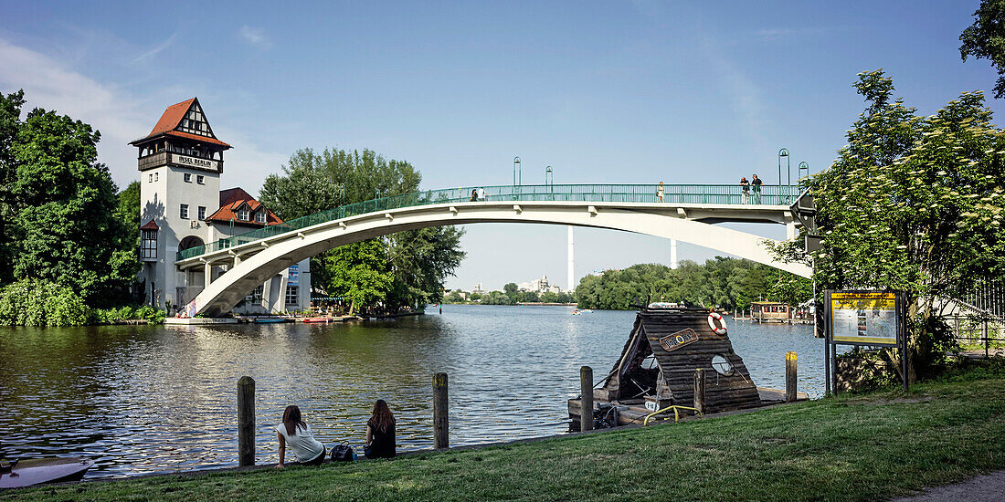 Island of Youth in the river Spree, Abtei bridge, Treptow-Koepenick, Berlin, Germany