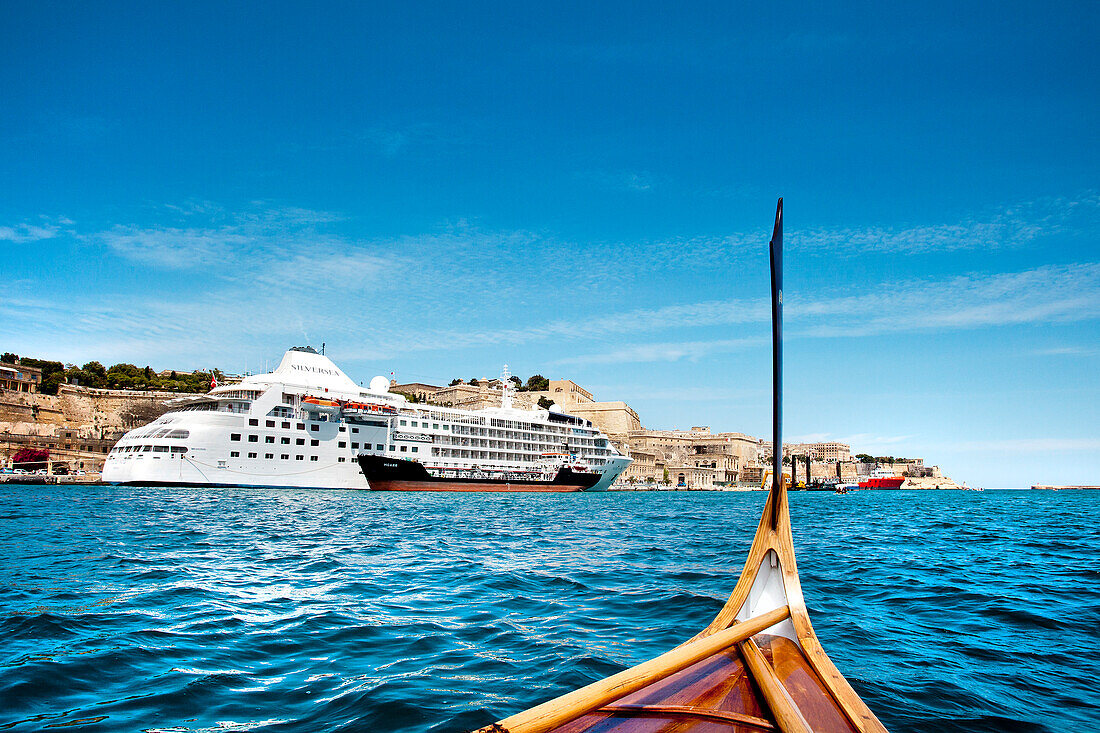 Ferry in the harbour, Valletta, Malta