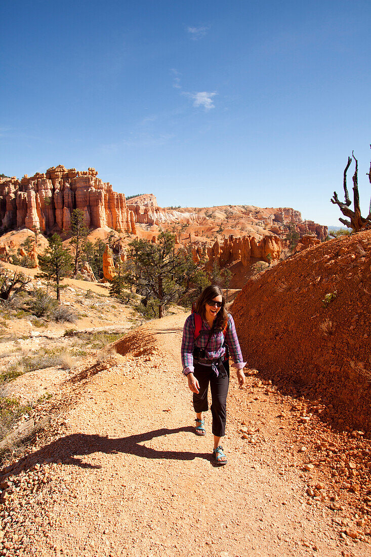 Young woman hiking in Bryce Canyon National Park., Moab, Utah, USA
