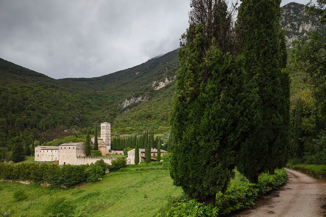 Abbazia San Pietro in Valle, abbey, monastery from the 6th - 8th century, hotel, Residenzia d´Epoca Abbazia San Pietro in Valle, Maceano, near Ferentillo, Valnerina, valley of the Nera river, St. Francis of Assisi, Via Francigena di San Francesco, St. Fra