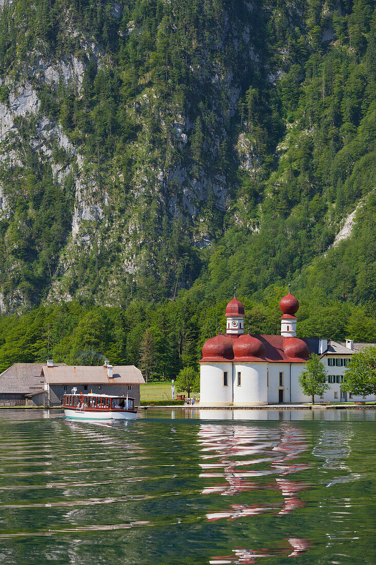 Kirche St. Bartholomä, Königssee, Nationalpark Berchtesgaden, Berchtesgadener Land, Bayern, Deutschland