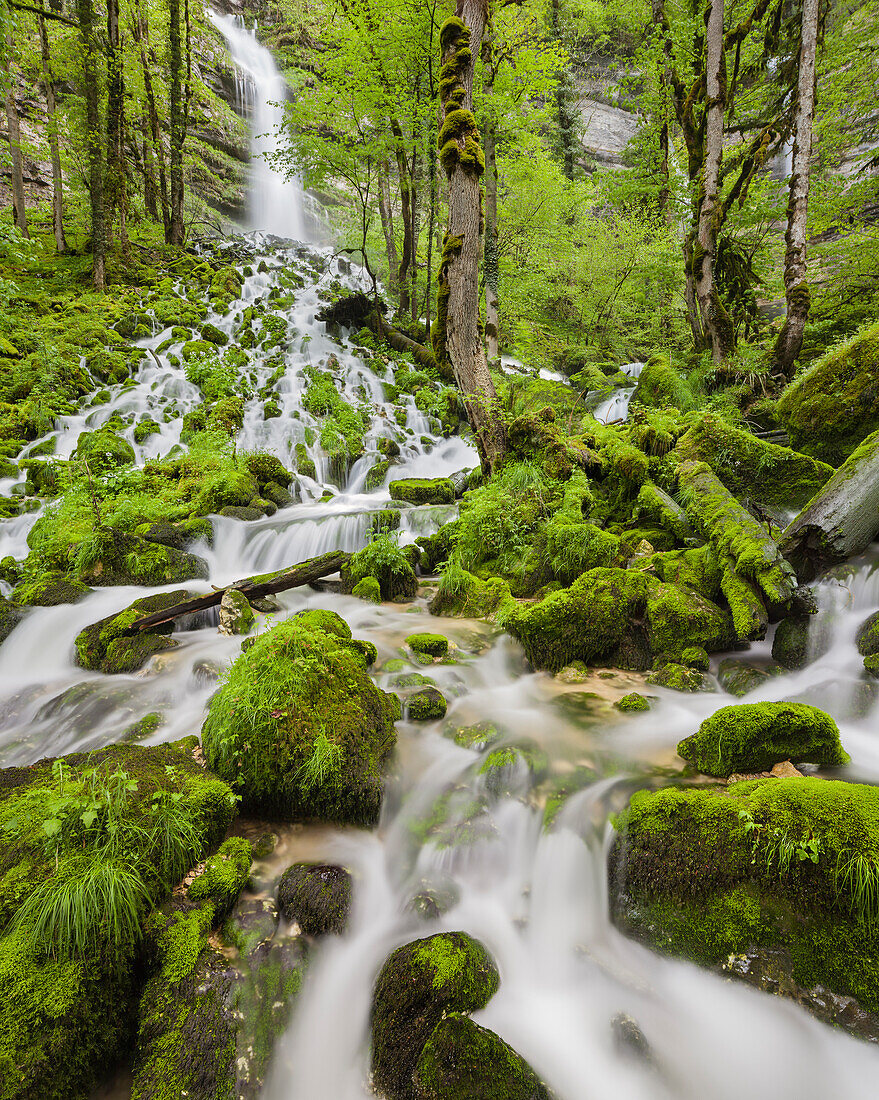 Wasserfall, Cirque de la Consolation, Doubs, Frankreich