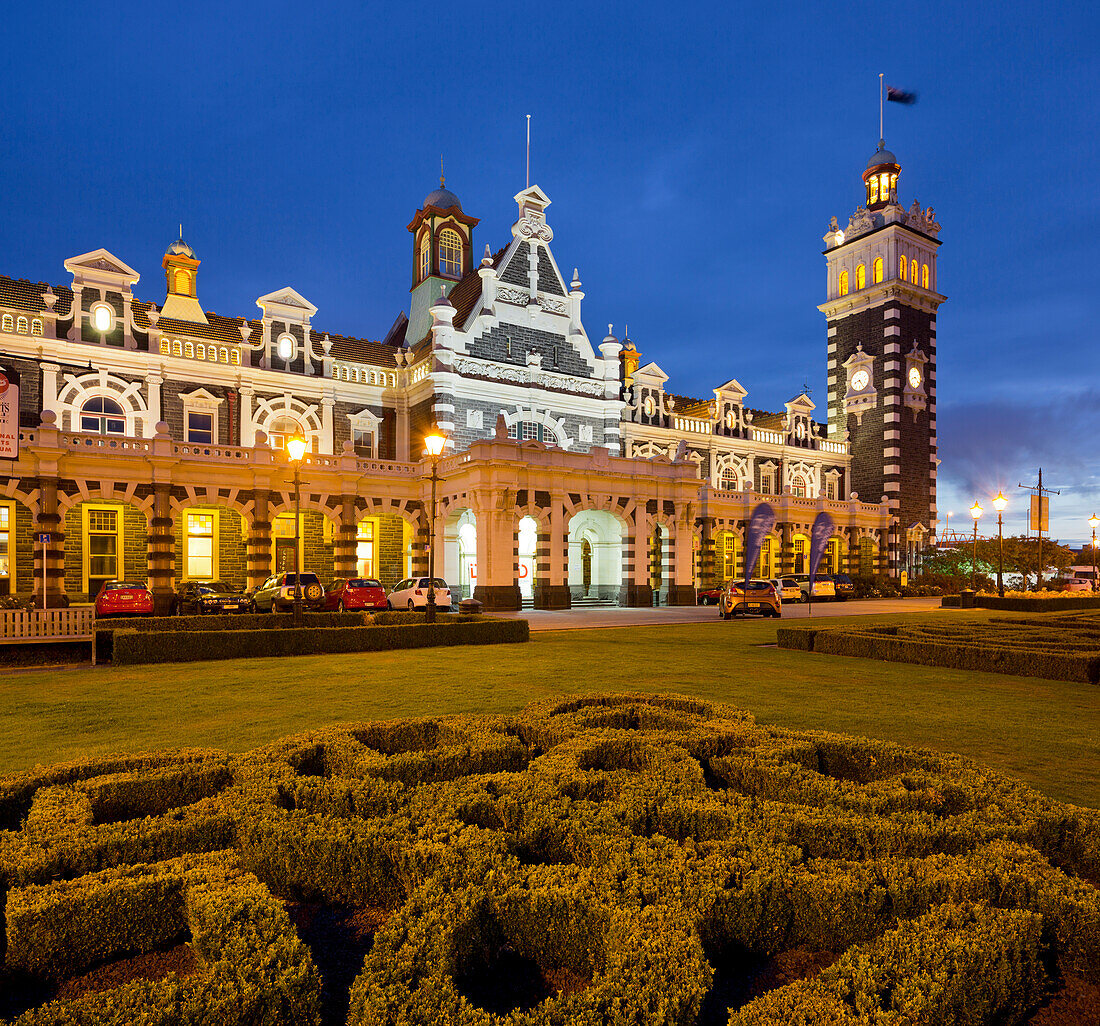 Railway station in the evening light, Dunedin, Otago, South Island, New Zealand