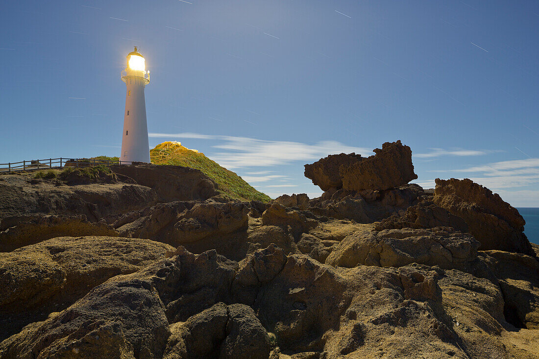 Castle Point Leuchtturm im Mondlicht, Wellington, Nordinsel, Neuseeland