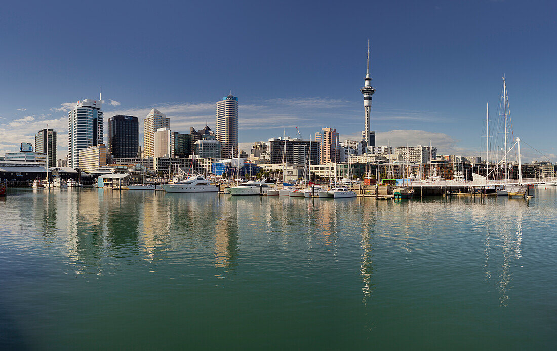 Skyline Auckland, Jacht, Wynyard Crossing, Viaduct Basin, Hafen, Nordinsel, Neuseeland