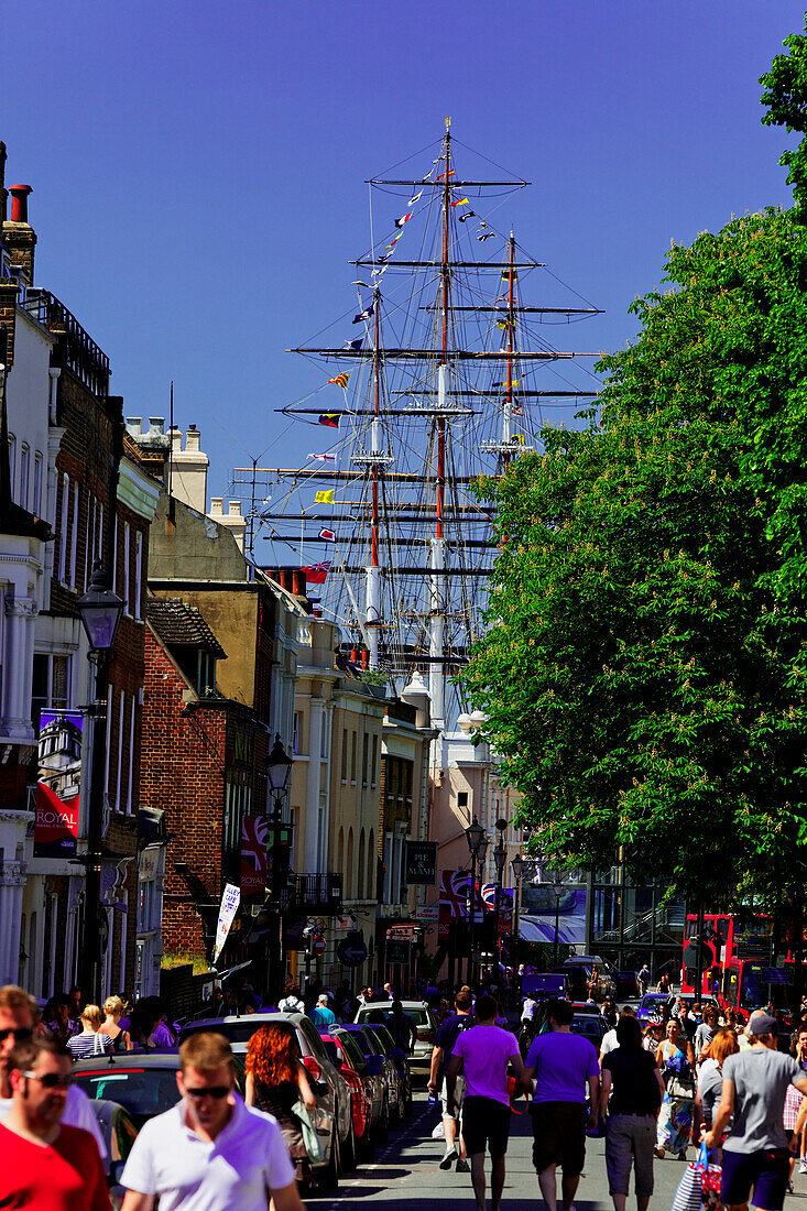 King William Walk with the masts of the Cutty Sark in the background, Greenwich, London, England, United Kingdom