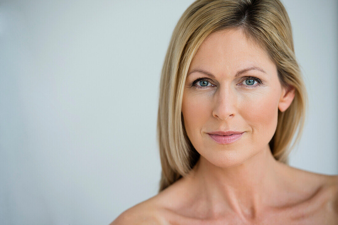 Nude Caucasian woman smiling, Fort Lauderdale, Florida, USA