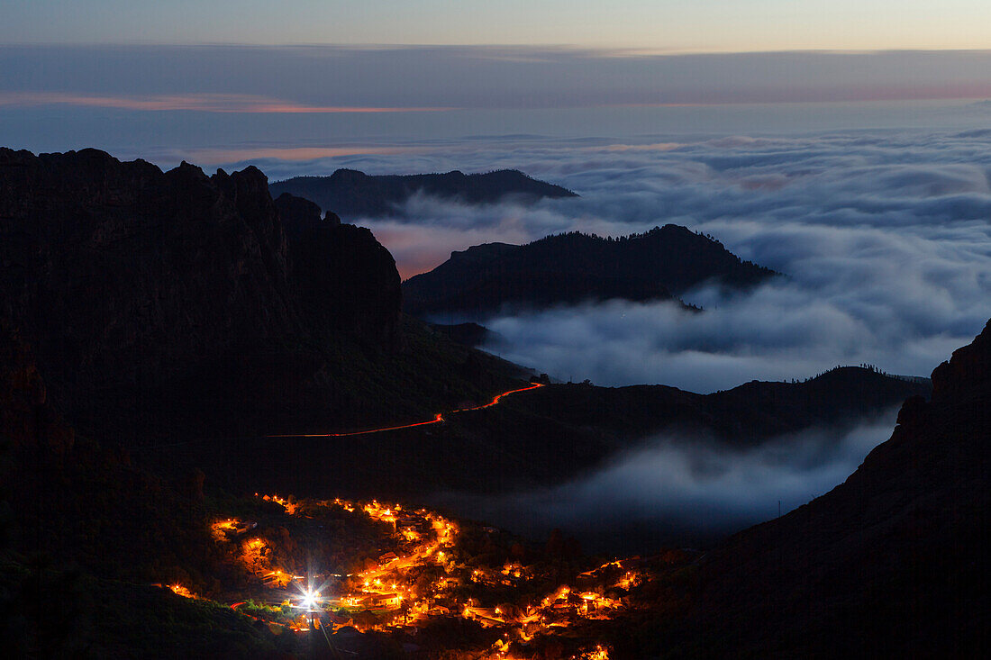 Blick vom Roque Nublo nach Süden, Wolkenmeer, Parque Rural del Nublo, Naturpark, UNESCO Biosphärenreservat, Gran Canaria, Kanarische Inseln, Spanien, Europa