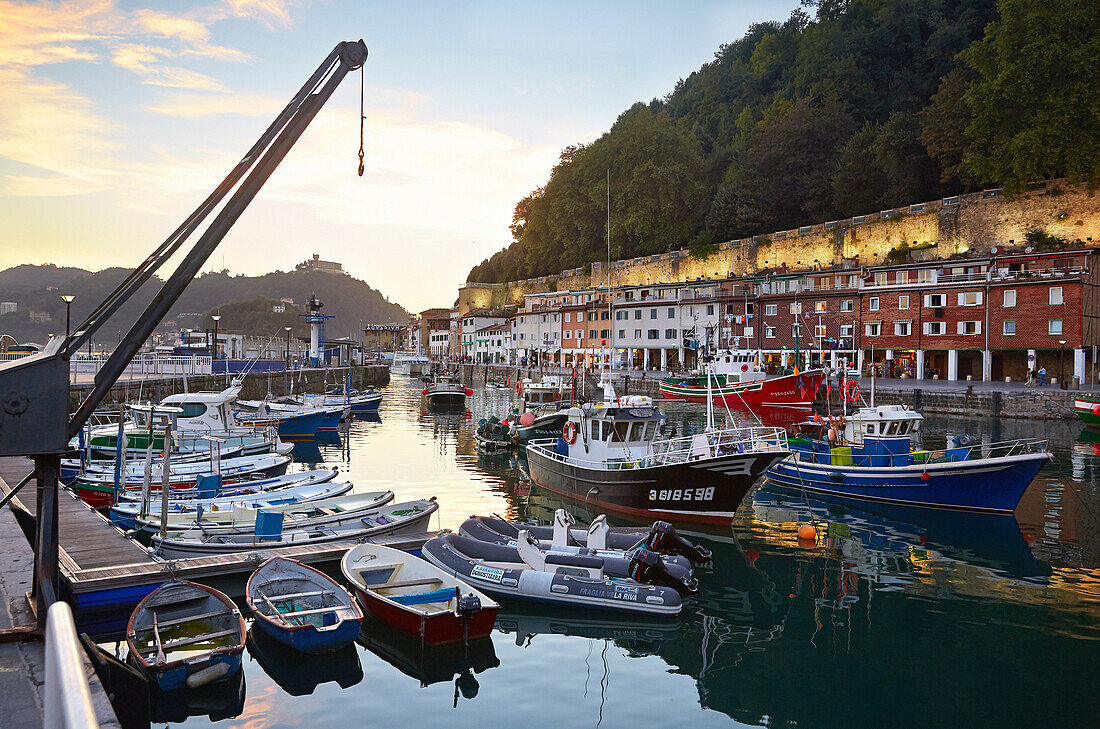 Hafen. Donostia. San Sebastian. Baskenland. Spanien.