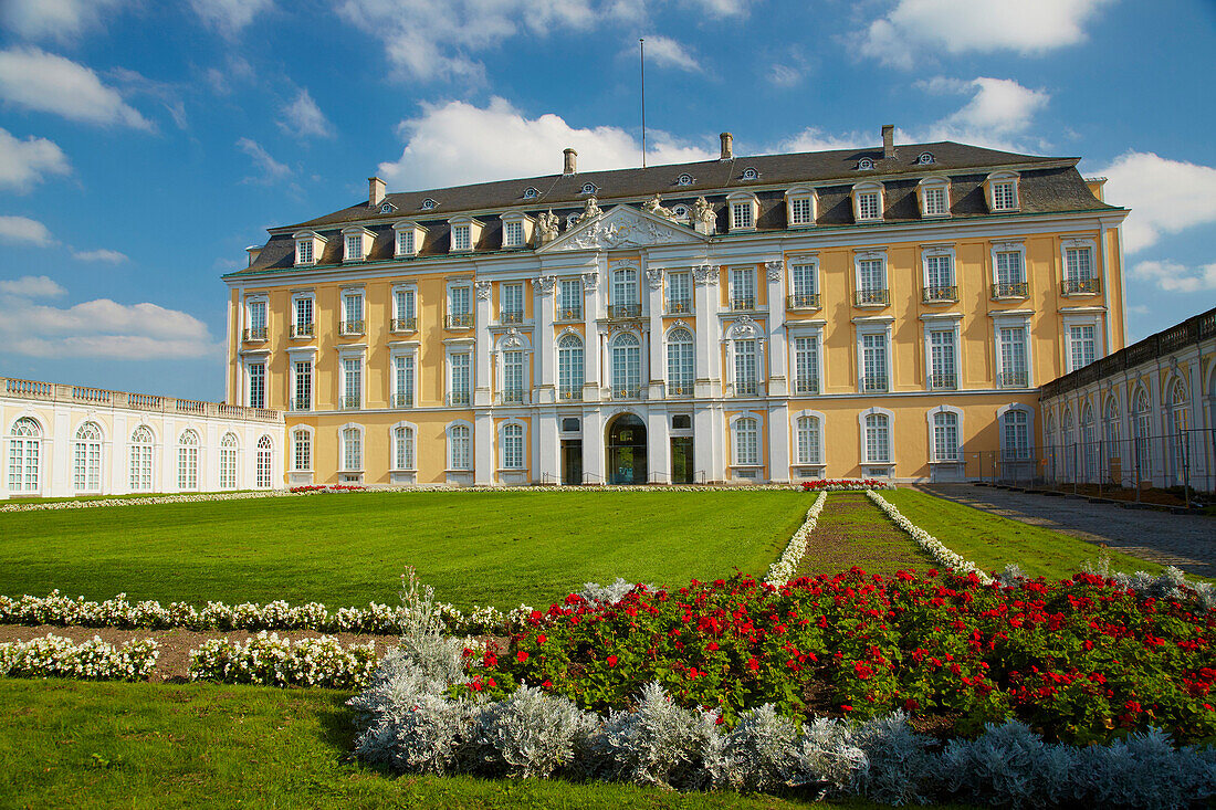 Baroque Augustusburg Castle in Bruehl, Schloss Augustusburg, North Rhine-Westphalia, Mittelrhein, Germany, Europe