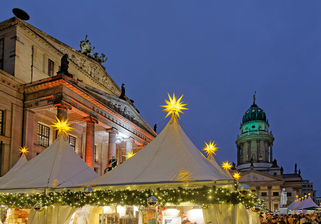 Christmas Market at Gendarmenmarkt, French cathedral, Berlin, Germany