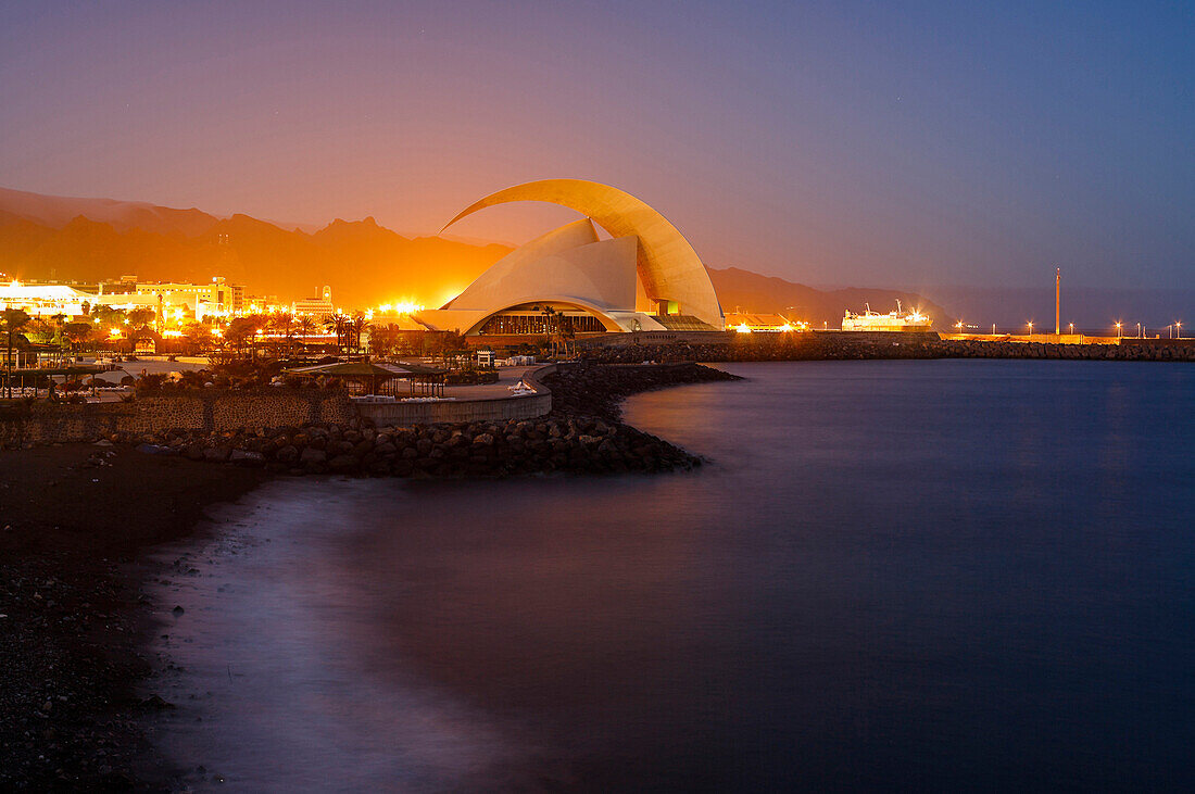 Auditorio de Tenerife, Konzerthalle, Architekt Santiago Calatrava, Santa Cruz de Tenerife, Atlantik, Teneriffa, Kanarische Inseln, Spanien, Europa