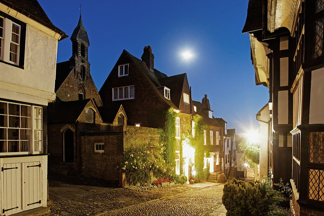 Mermaid Street in the evening, Rye, East Sussex, England, Great Britain