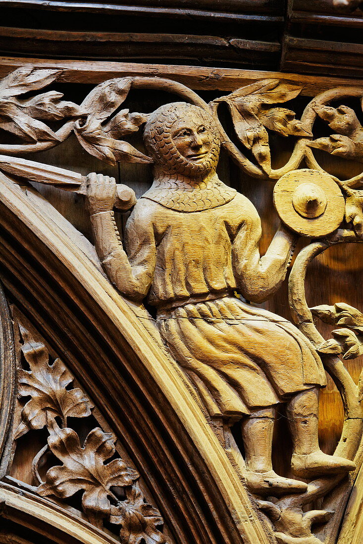 Schnitzereien am Chorgestühl, Kathedrale von Winchester, Winchester, Hampshire, England, Grossbritannien