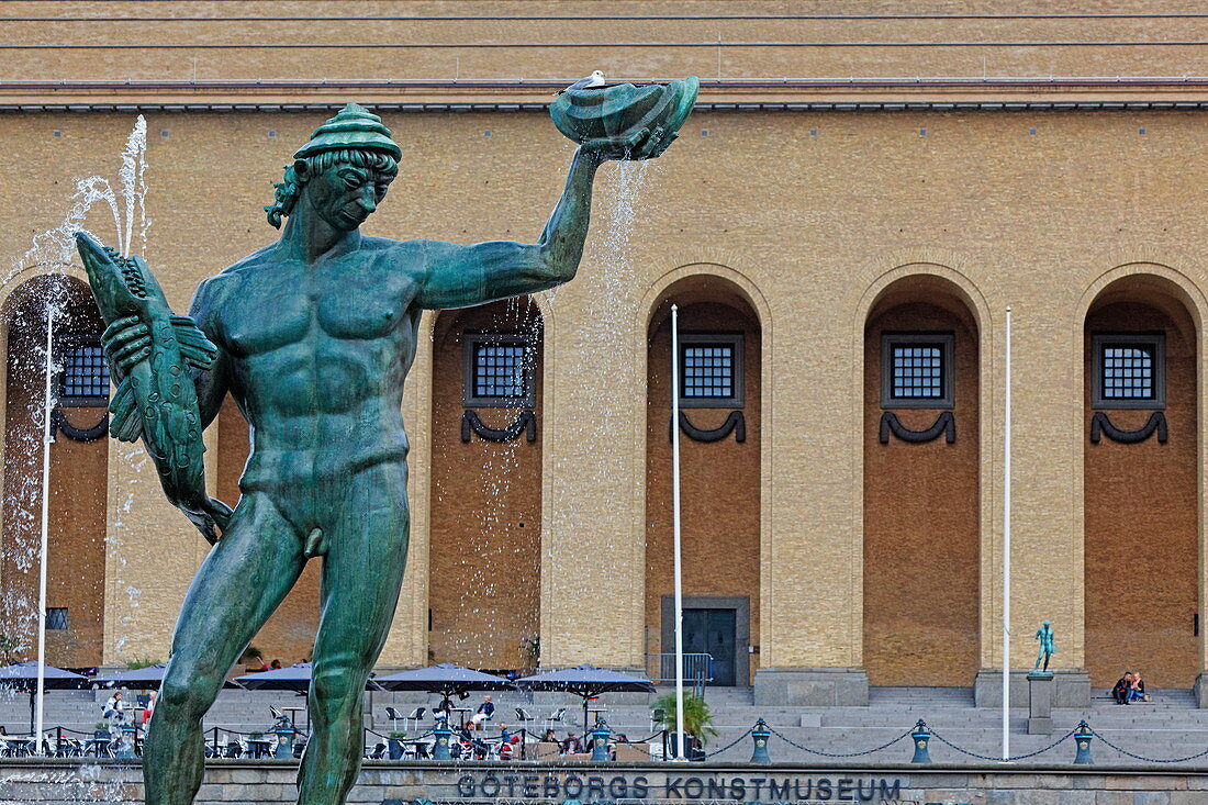 Poseidon statue from Carl Milles infront of the Museum of Art, Gothenburg, Sweden