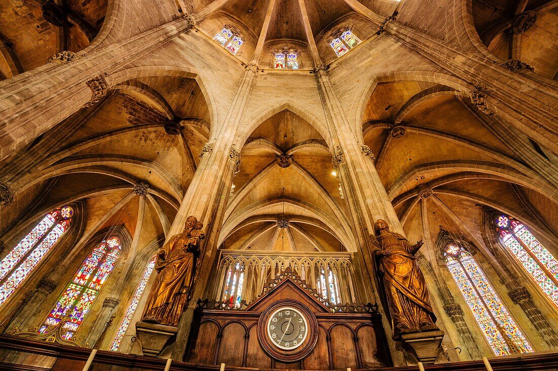 choir and apse, gothic church of Santa Eulalia, XIV-XIX, Plaza Santa Eulalia, Mallorca, Balearic Islands, Spain