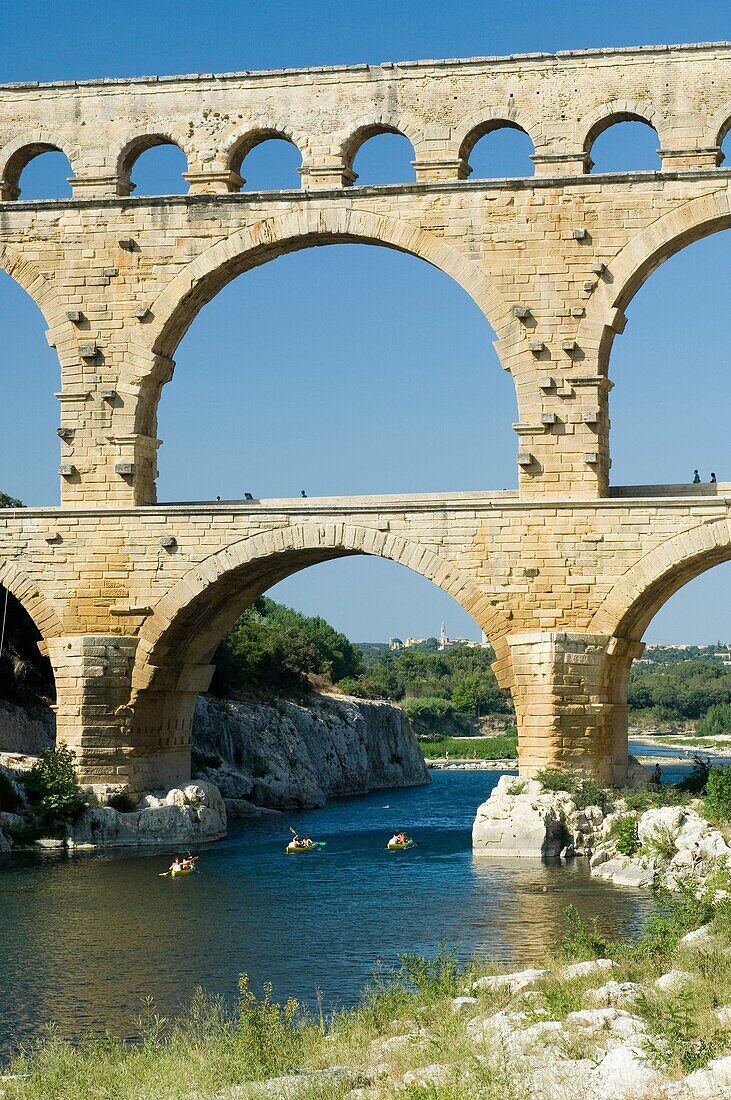 'Pont du Gard; Pont du Gard, Roman Aqueduct (19 BC), UNESCO World Heritage Site; Provence; France.'
