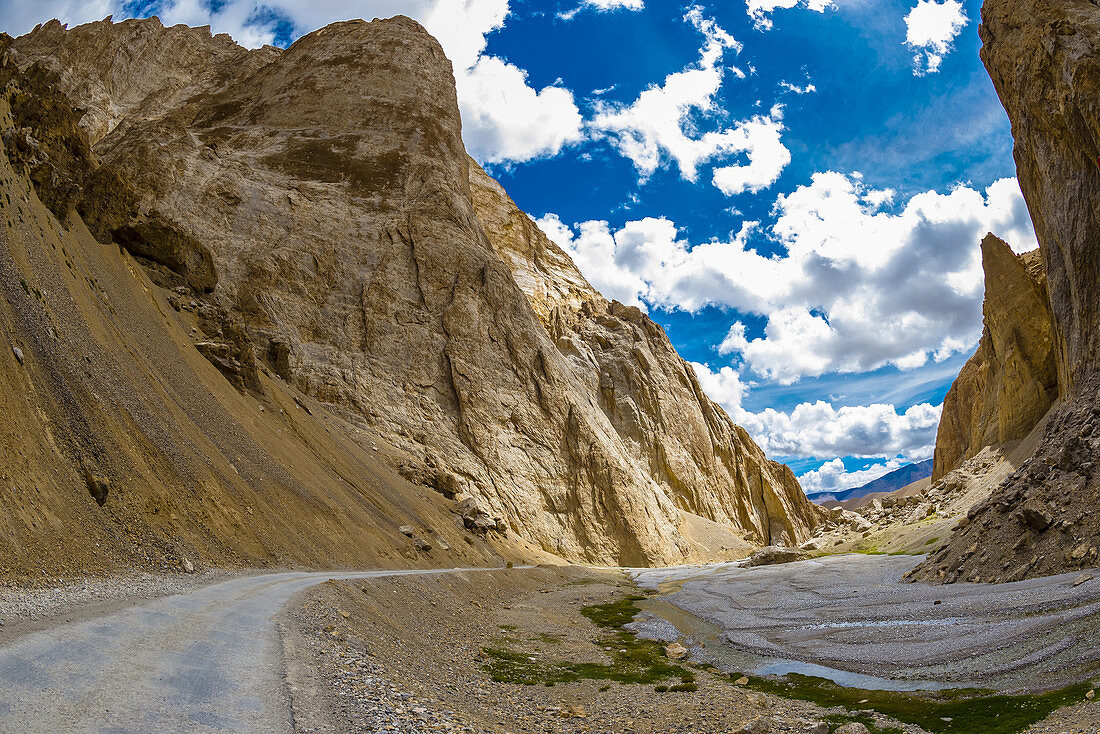'High mountain passes of the Himalayas, Leh-Manali Highway, Ladakh; Jammu and Kashmir State, India.'