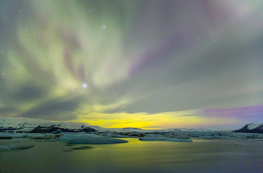 Northern Lights, Southern Iceland, Iceland, Europe.