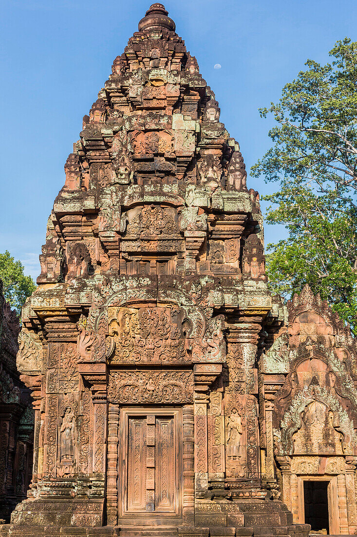 Banteay Srei Temple in Angkor, UNESCO World Heritage Site, Siem Reap Province, Cambodia, Indochina, Southeast Asia, Asia