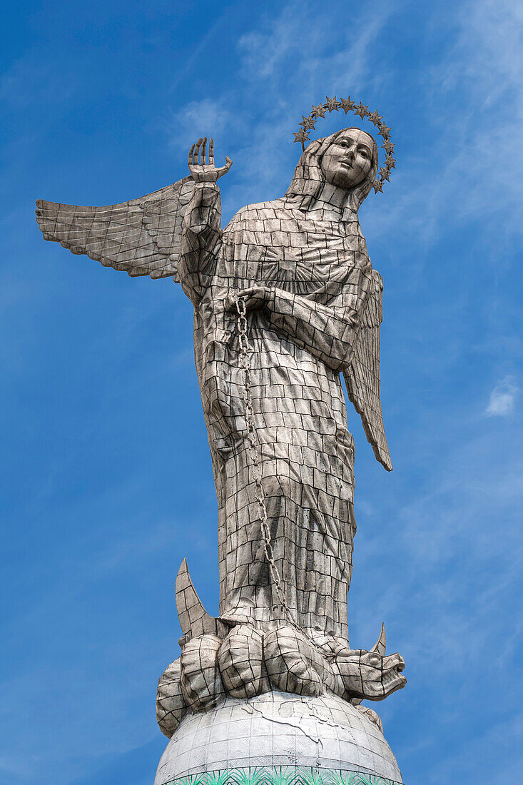 Virgin Mary de Quito Statue, El Panecillo hill, Quito, Pichincha Province, Ecuador, South America